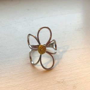 Daisy Ring